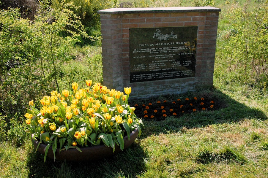 Livestream herdenking 4 mei Teuge foto Peter Cornelisz